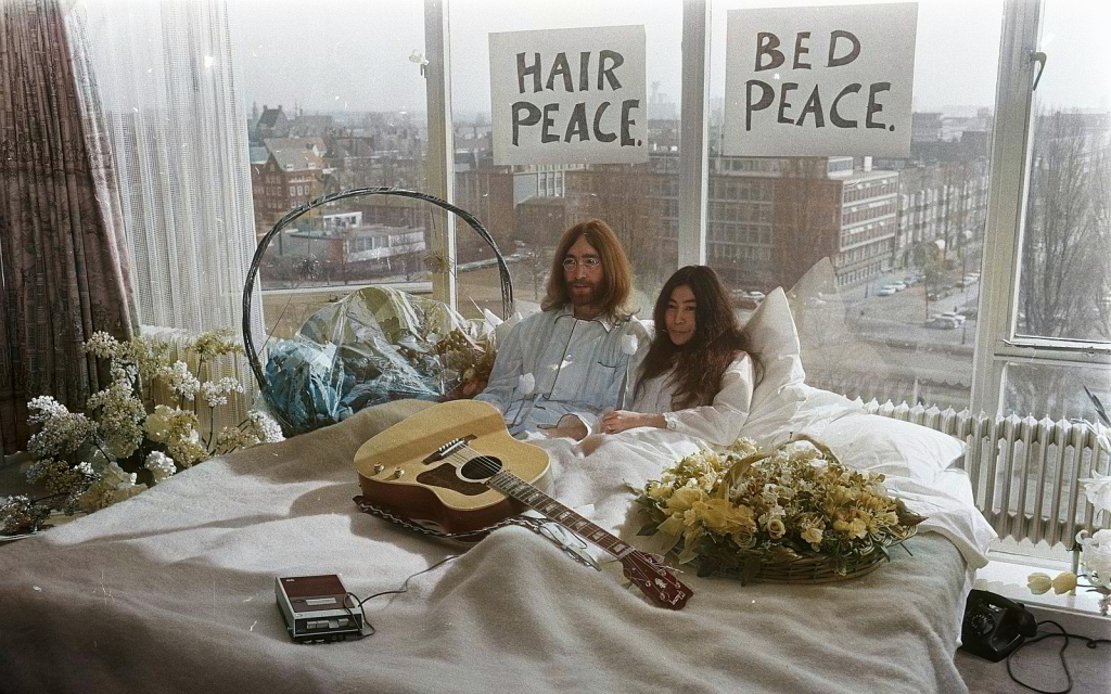 John Lennon and Yoko Ono Bed-In For Peace (Photo)